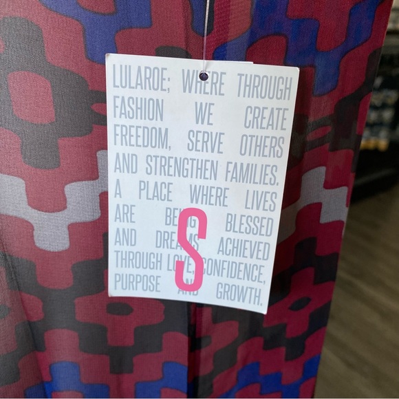 LulaRoe NWT Monroe Kimono with Black Fringe Hem Size 0-12 - Picture 9 of 13